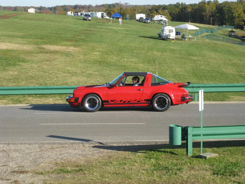 Illustration for article titled Vintage Car Porn: Heacock Classic Gold Cup 2011 at VIR (1/3)